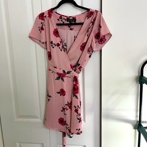 Dynamite pink floral dress
